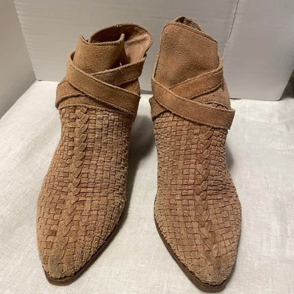 Free People Venture Suede ankle booties buckle heeled - Picture 5 of 7